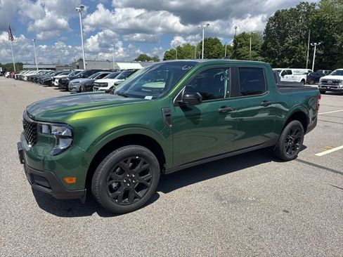 New 2025 Ford Maverick XLT w/ Black Appearance Package image 6