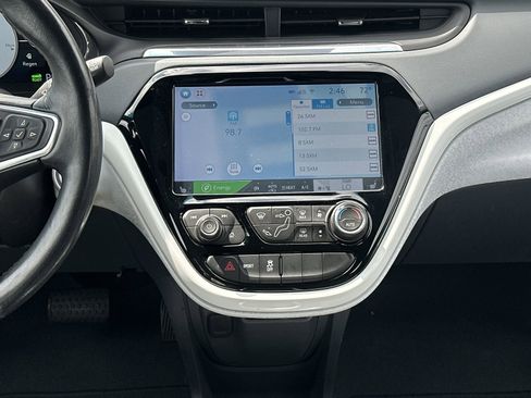 Used 2019 Chevrolet Bolt Premier w/ Infotainment Package image 25