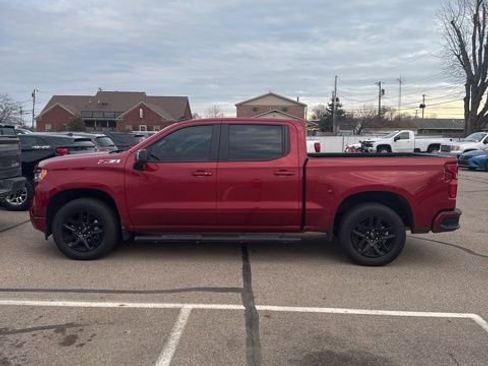 Used 2024 Chevrolet Silverado 1500 RST image 5