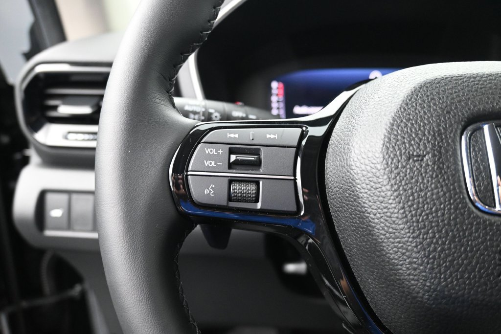 Used 2026 Honda Pilot EX-L image 29