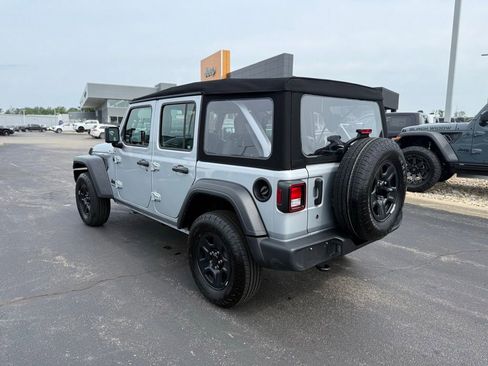 Used 2024 Jeep Wrangler Unlimited Sport AWD/4WD image 5