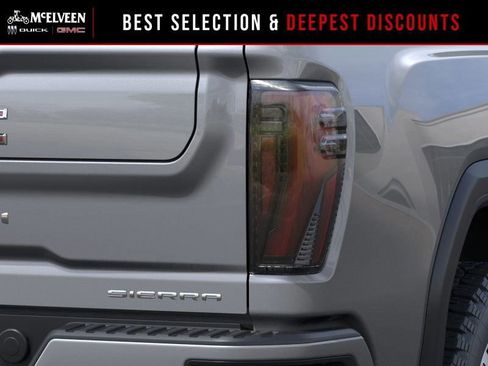 New 2026 GMC Sierra 2500 Denali w/ Denali Reserve Package AWD/4WD image 5