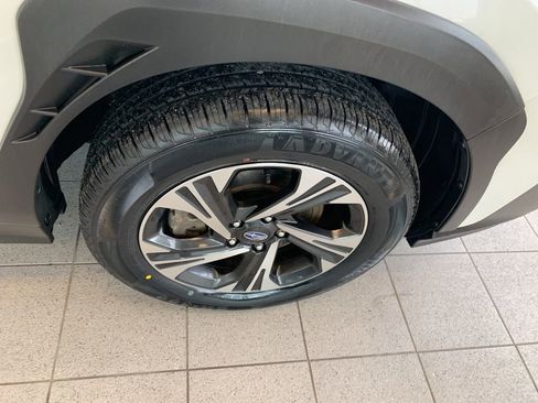 Certified 2024 Subaru Crosstrek 2.0i Premium image 23