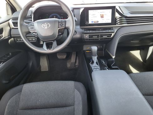 Certified 2025 Toyota Camry LE image 18