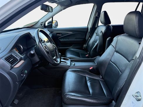 Used 2017 Honda Pilot EX-L image 12