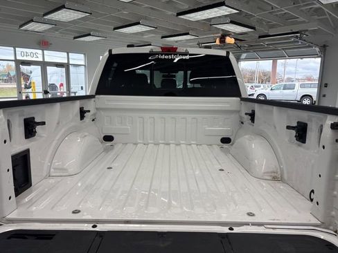 Used 2022 Ford F150 XLT w/ Equipment Group 302A High image 9