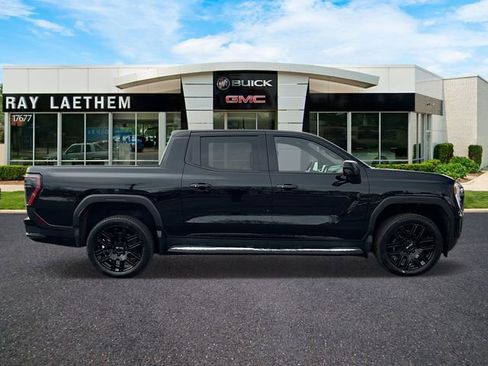 Used 2026 GMC Sierra EV Elevation w/ LPO, Elevation Dark Package AWD/4WD image 6