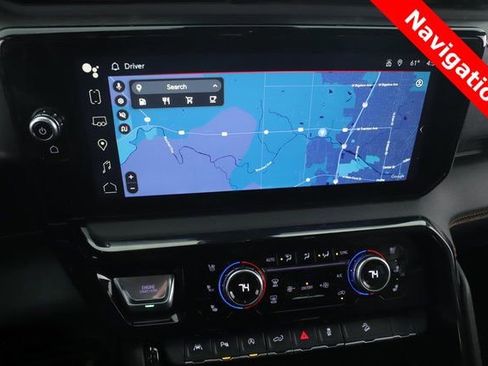 Used 2024 GMC Sierra 1500 AT4 w/ Technology Package image 5