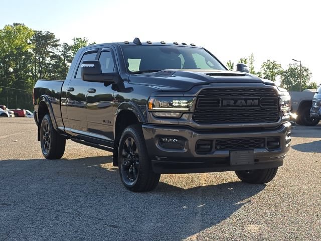 Used 2024 RAM 3500 Limited AWD/4WD image 7