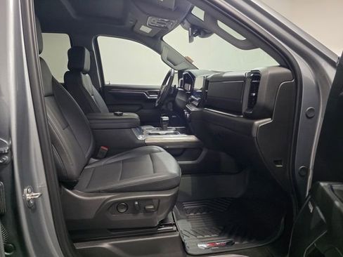 Certified 2024 Chevrolet Silverado 1500 LTZ image 30
