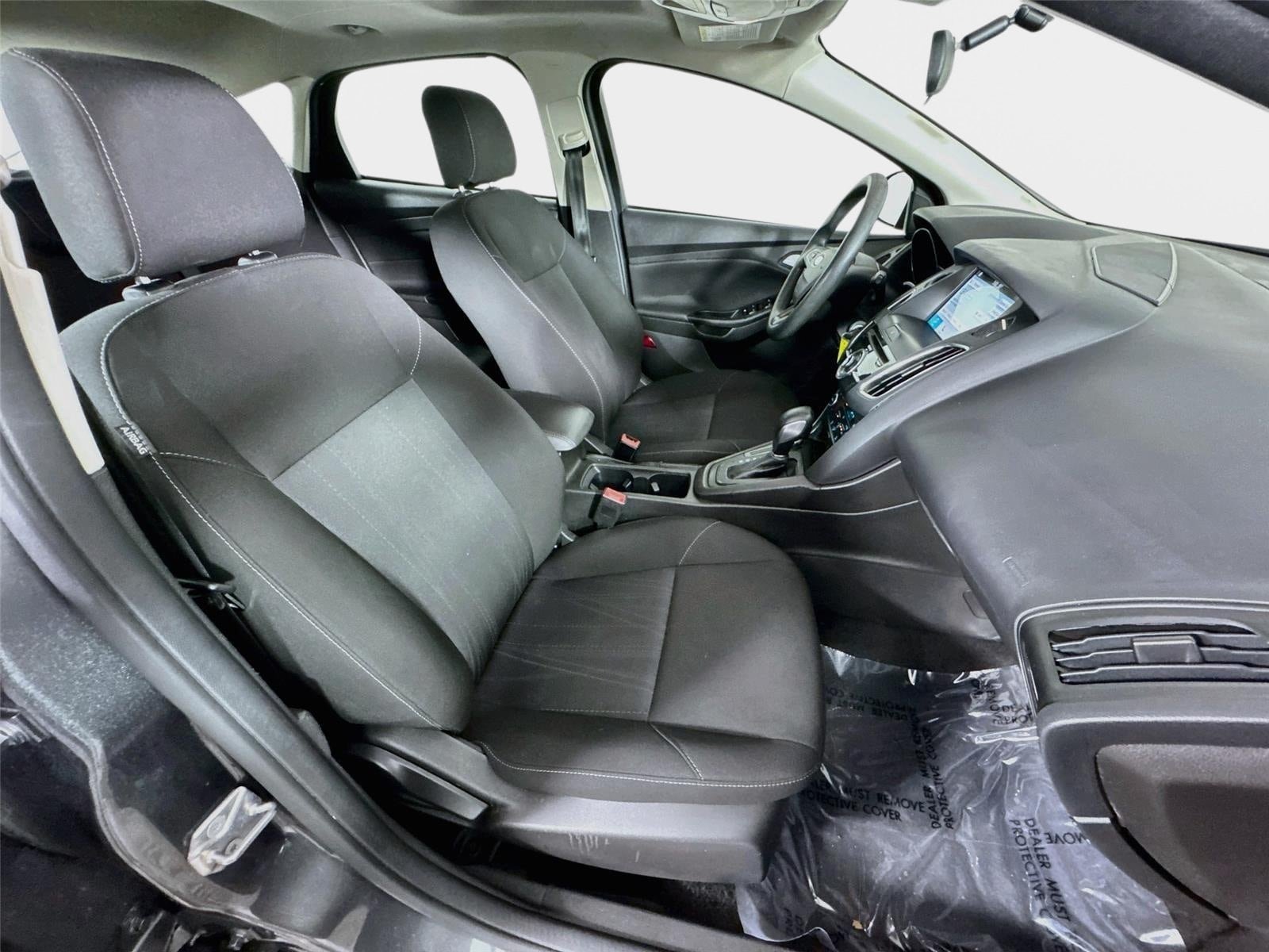 Used 2017 Ford Focus SEL FWD image 27
