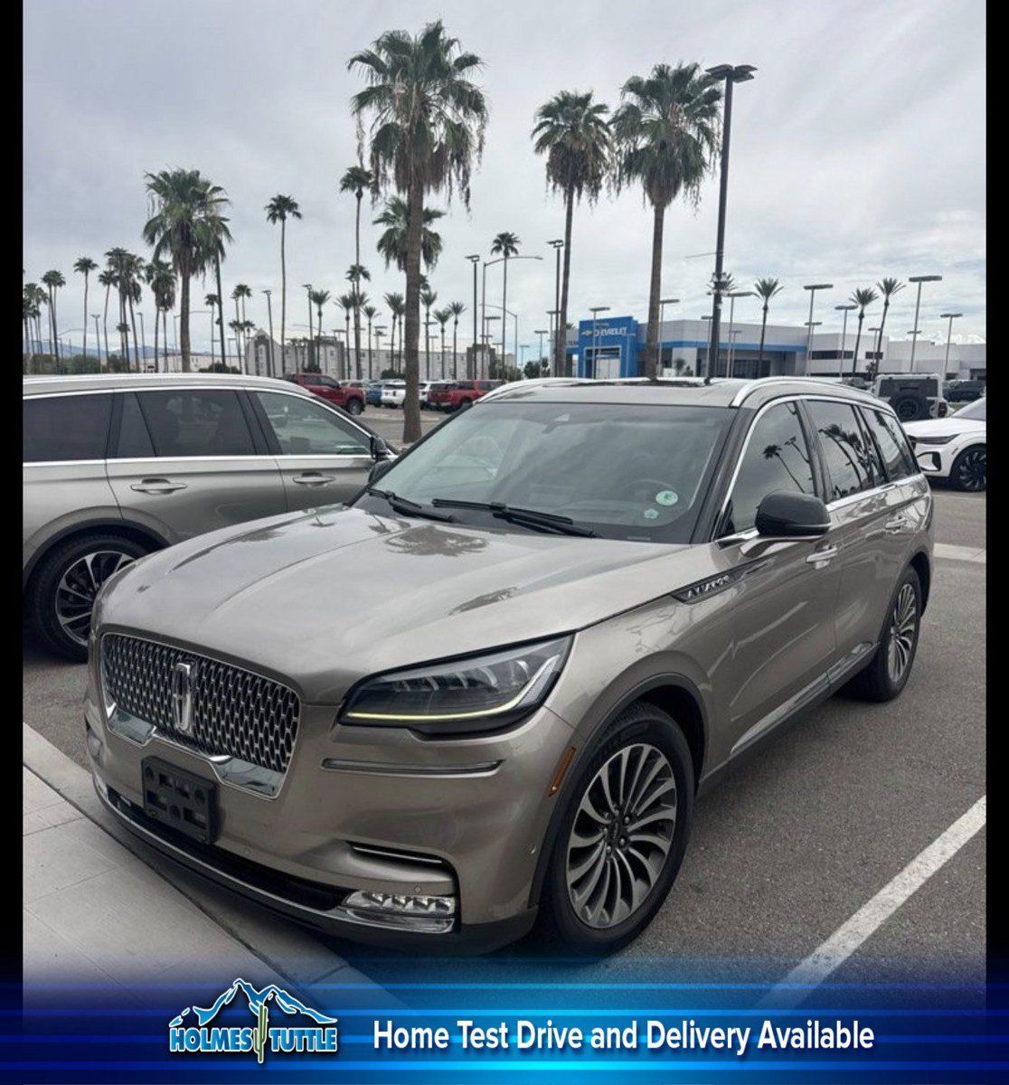 Used 2020 Lincoln Aviator Reserve w/ Equipment Group 201A RWD image 1