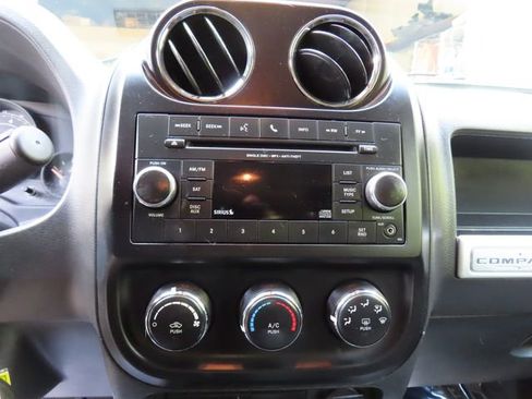 Used 2016 Jeep Compass Sport w/ Power Value Group FWD image 17