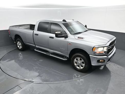 Used 2024 RAM 2500 Big Horn AWD/4WD image 17