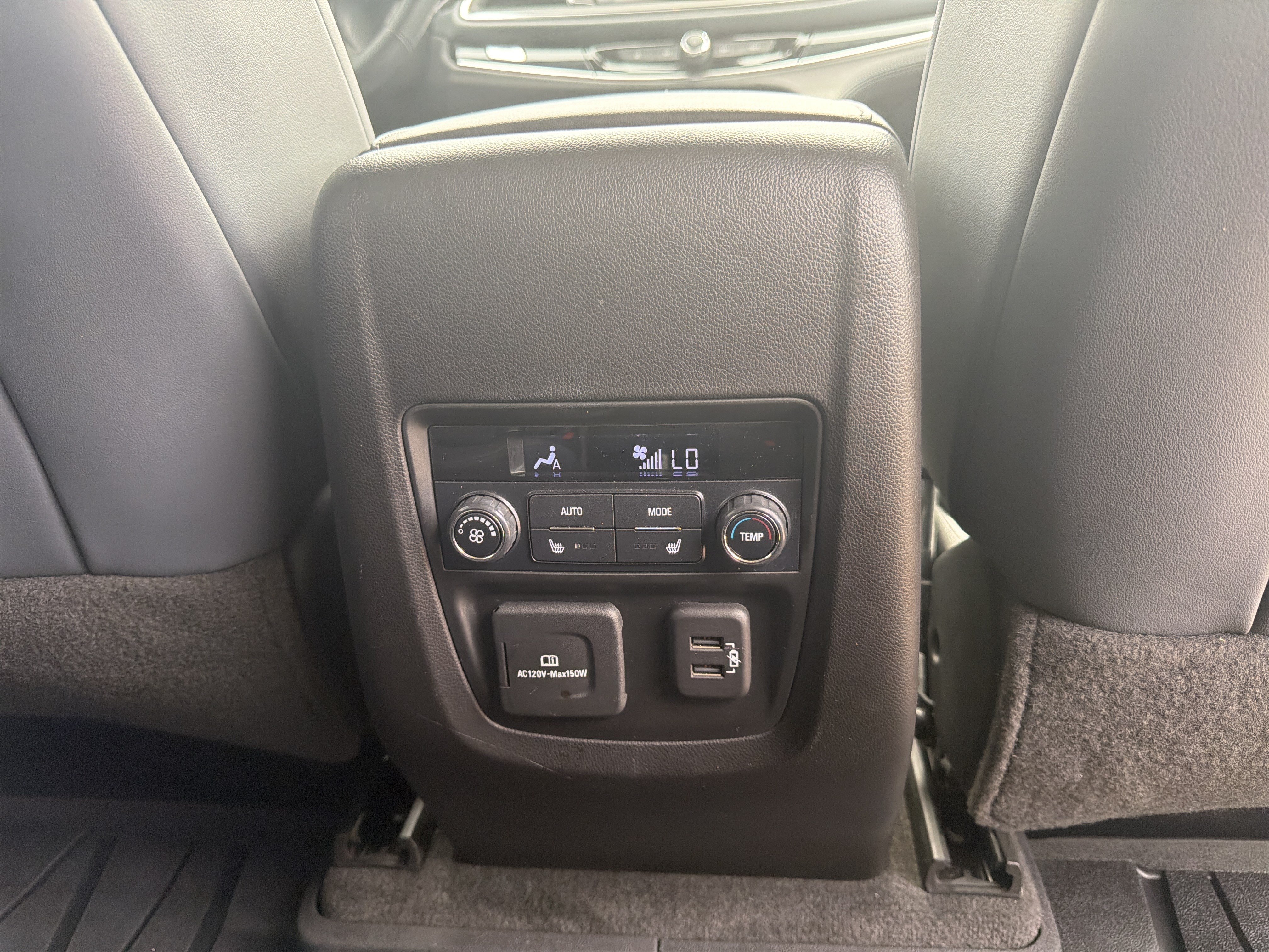 Used 2019 Buick Enclave Premium w/ Trailering Package, 5000 lbs. FWD image 9