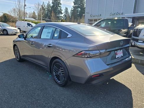 New 2026 Nissan Sentra SV image 8