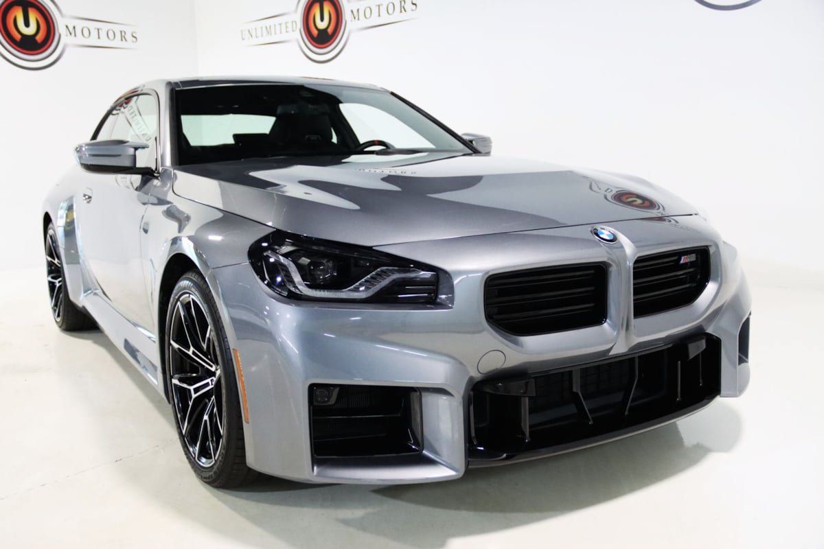 Used 2025 BMW M2 w/ Lighting Package RWD image 30