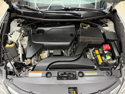 Used 2016 Nissan Altima 2.5 S w/ Power Driver Seat Package FWD image 8