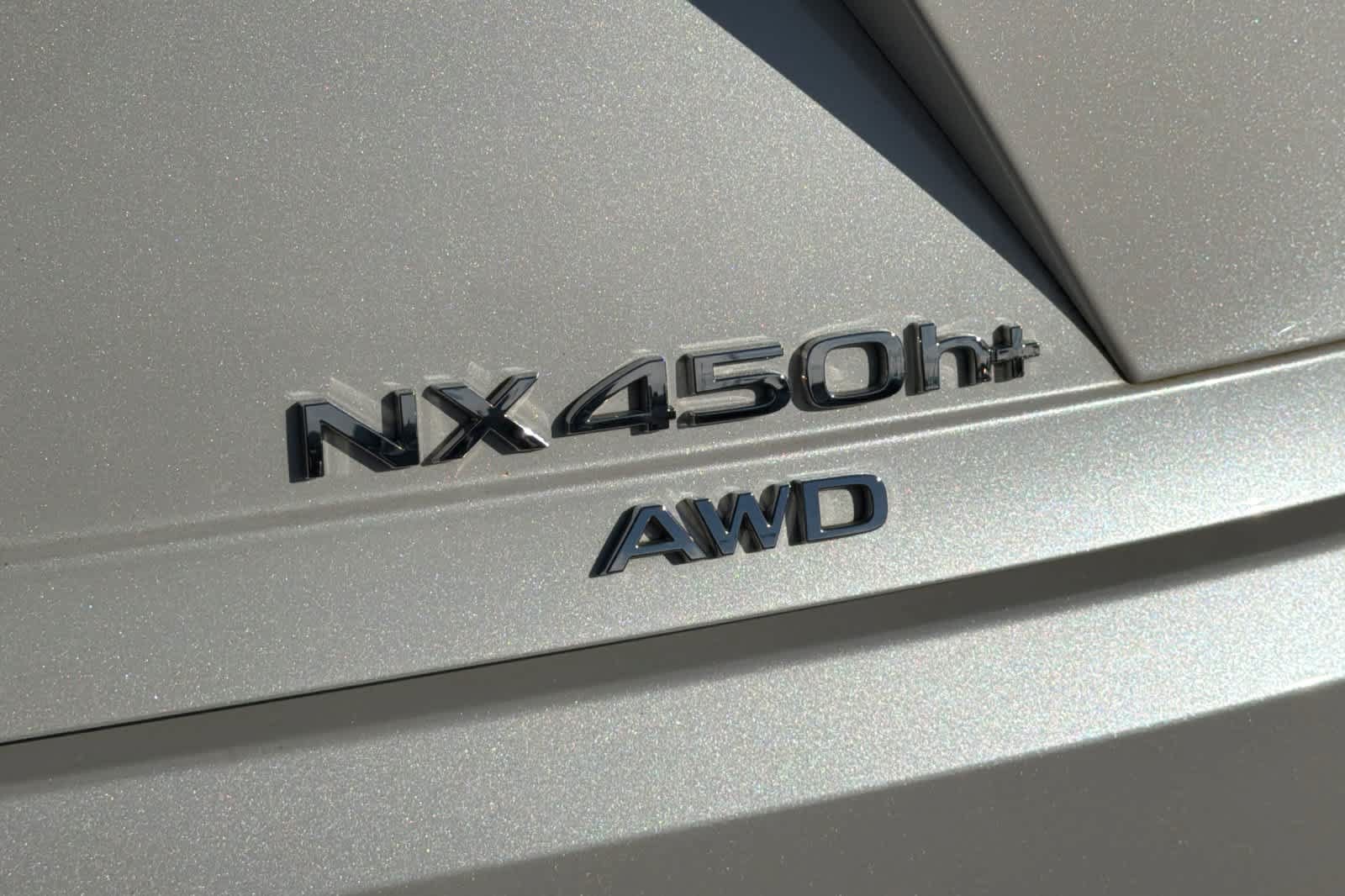 Used 2025 Lexus NX 450h+ AWD w/ Accessory Package (2T) image 33
