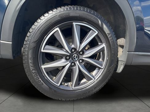 Used 2018 MAZDA CX-5 Touring w/ Preferred Equipment Package AWD/4WD image 9