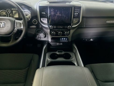 Used 2025 RAM 1500 Big Horn AWD/4WD image 18
