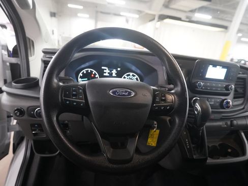 Used 2024 Ford Transit 250 Low Roof AWD w/ Exterior Upgrade Package image 4