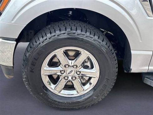 Certified 2025 Ford F150 XLT w/ Equipment Group 301A Standard AWD/4WD image 14
