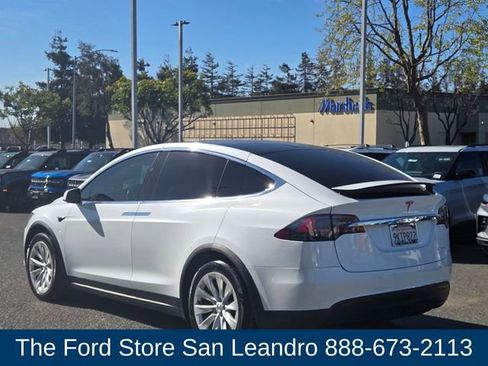 Used 2020 Tesla Model X Long Range image 7