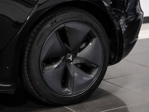Used 2018 Tesla Model 3 Long Range image 59