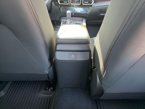 New 2026 Nissan Sentra SV w/ SV Convenience Package FWD image 8