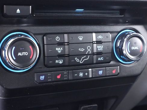 Used 2017 Ford F350 Lariat w/ Camper Package AWD/4WD image 27