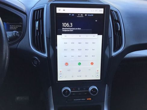 Used 2023 Ford Edge SEL image 32