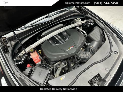 Used 2017 Cadillac CTS V w/ Luxury Package image 41