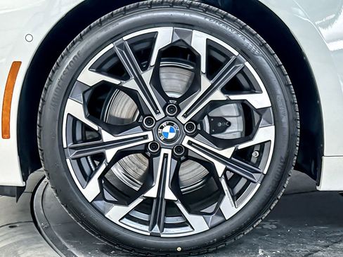 Used 2025 BMW 230i 230i w/ Convenience Package image 24