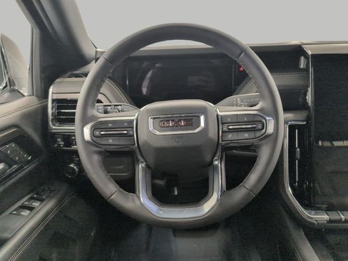 Used 2026 GMC Yukon XL Elevation w/ LPO, Elevation Black Package AWD/4WD image 6