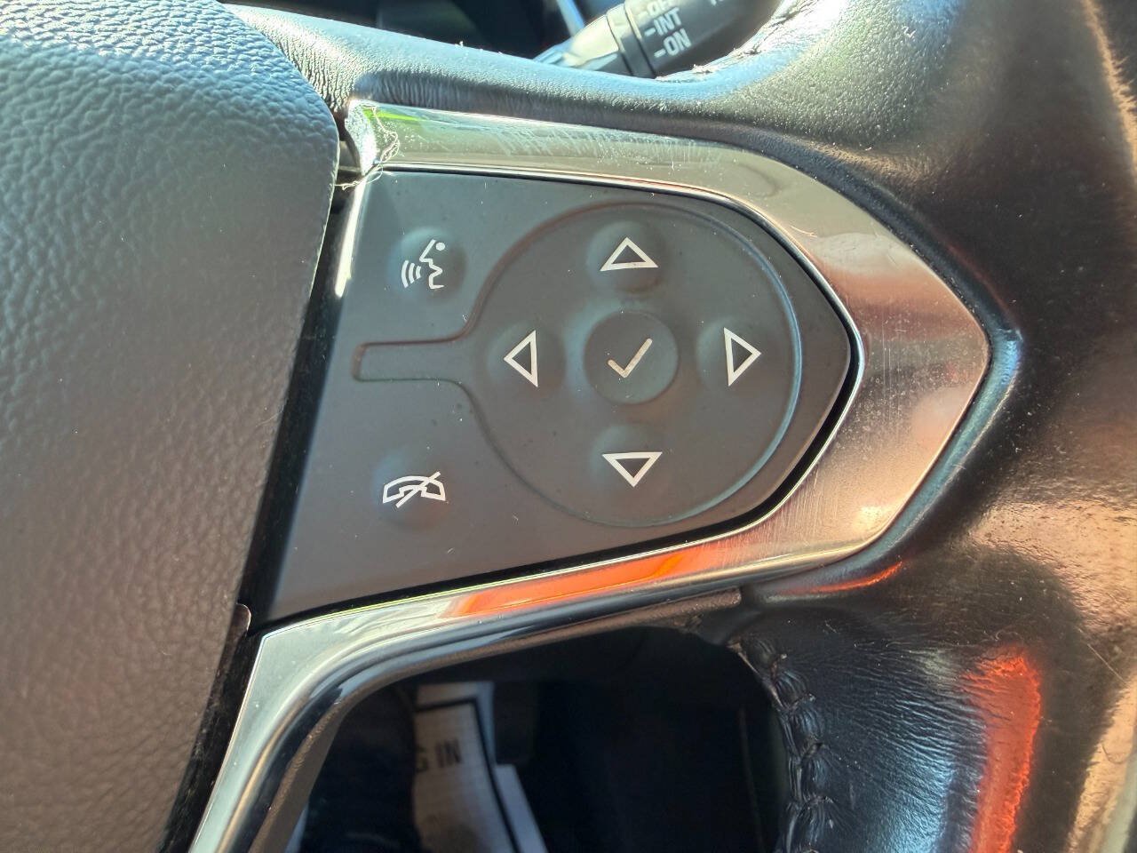Used 2018 Chevrolet Traverse LT AWD/4WD image 22