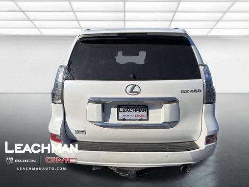 Used 2017 Lexus GX 460 image 5