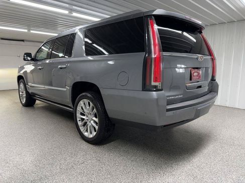 Used 2020 Cadillac Escalade ESV Premium Luxury AWD/4WD image 4
