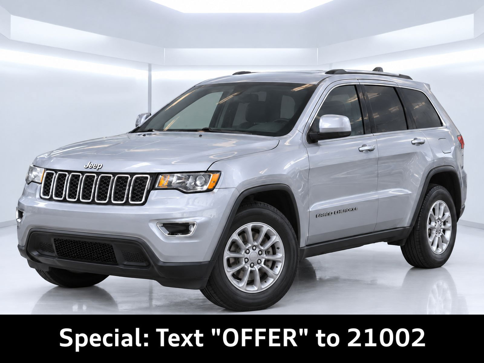 Used 2020 Jeep Grand Cherokee Laredo AWD/4WD 360° Tour