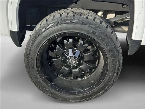 Used 2023 GMC Sierra 1500 Elevation image 22