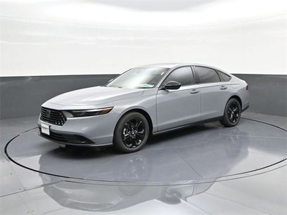New 2025 Honda Accord SE