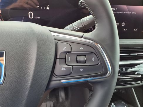 New 2026 Buick Envista Avenir FWD image 24