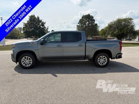 Used 2022 Chevrolet Silverado 1500 RST AWD/4WD image 3