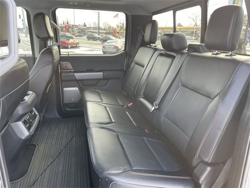 Used 2024 Ford F250 Lariat w/ Black Appearance Package image 23