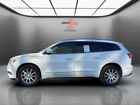 Used 2017 Buick Enclave Leather image 2