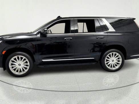 Certified 2024 Cadillac Escalade Premium Luxury AWD/4WD image 2