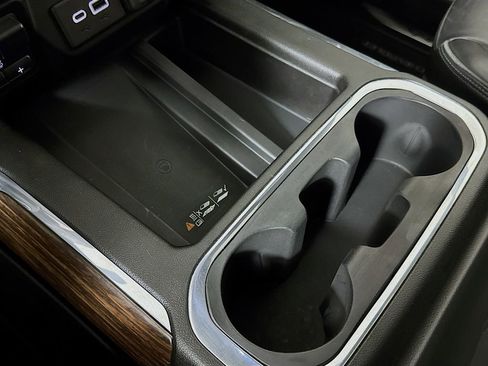 Used 2023 Chevrolet Silverado 3500 High Country image 19