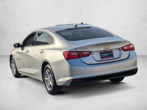 Used 2018 Chevrolet Malibu LS image 8