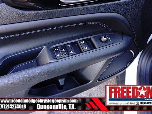 New 2026 Jeep Compass Latitude image 41