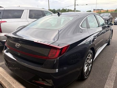 Used 2023 Hyundai Sonata SEL w/ Convenience Package FWD image 5